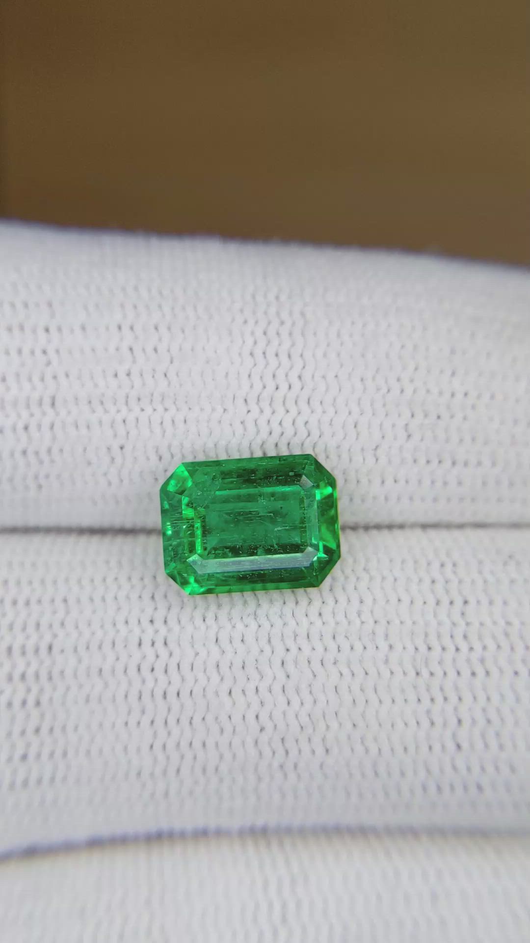 2.78 Ct. Emerald from Zambia Size Video