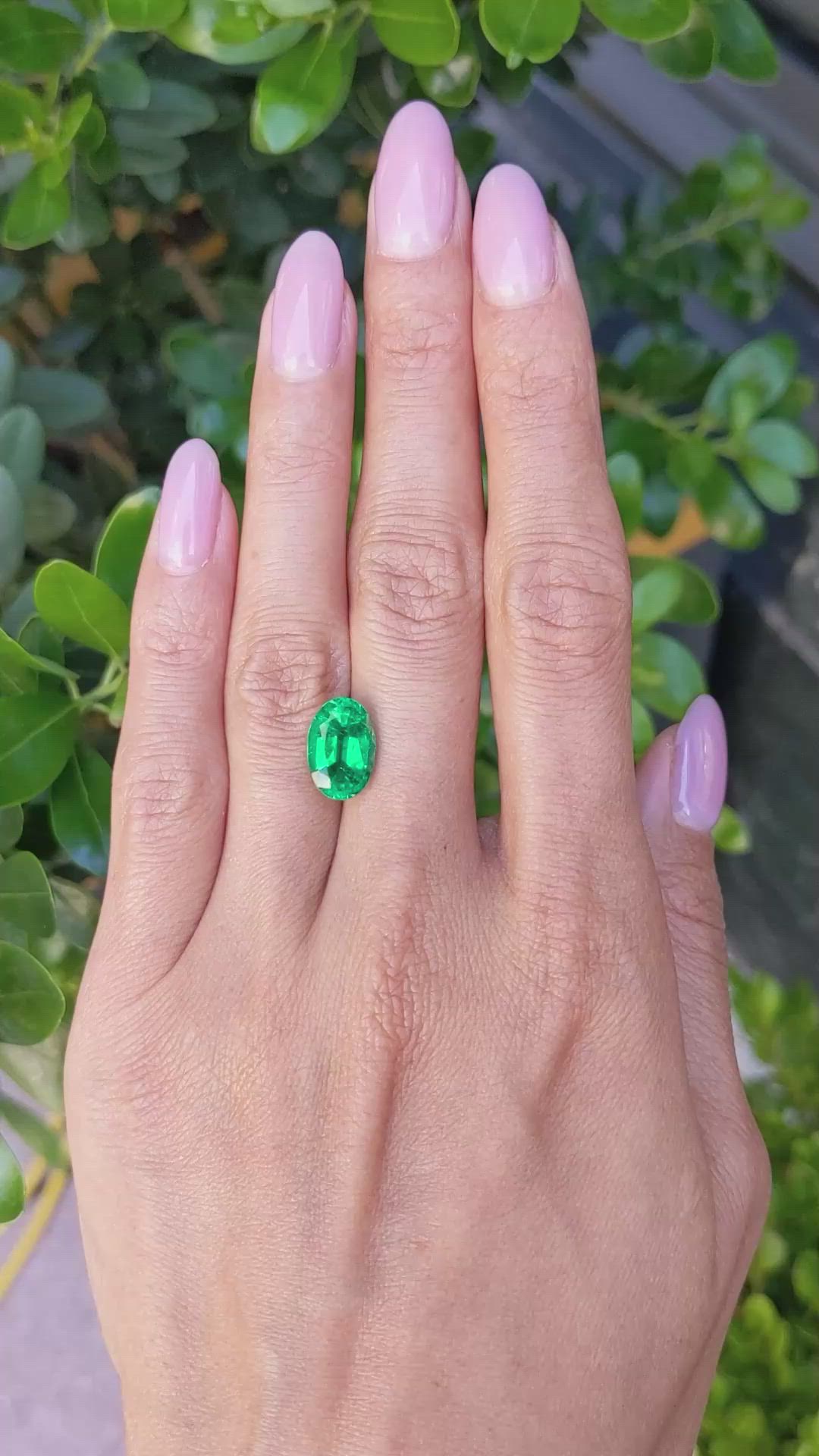 3.21 Ct. Emerald from Zambia Size Video