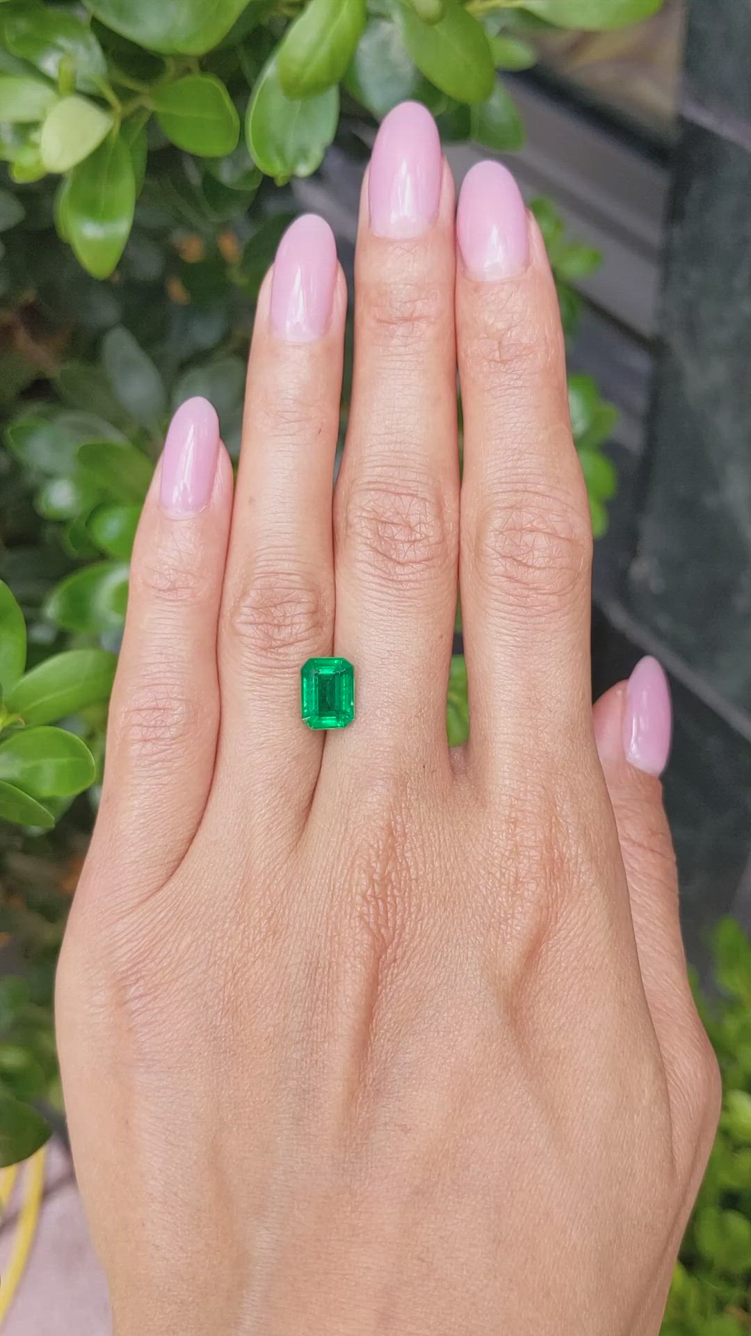 2.45 Ct. Emerald from Zambia Size Video