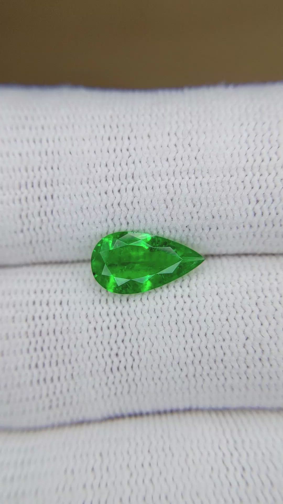 1.47 Ct. Emerald from Colombia Size Video