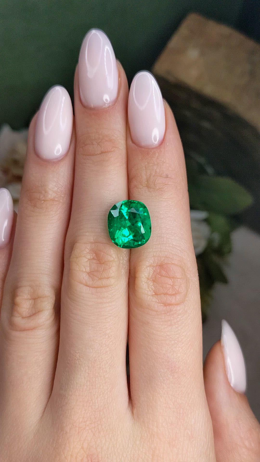 7.35 Ct. Emerald from Colombia Size Video