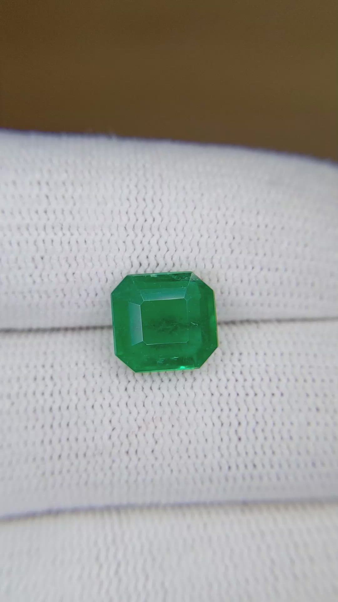 2.43 Ct. Emerald from Colombia Size Video