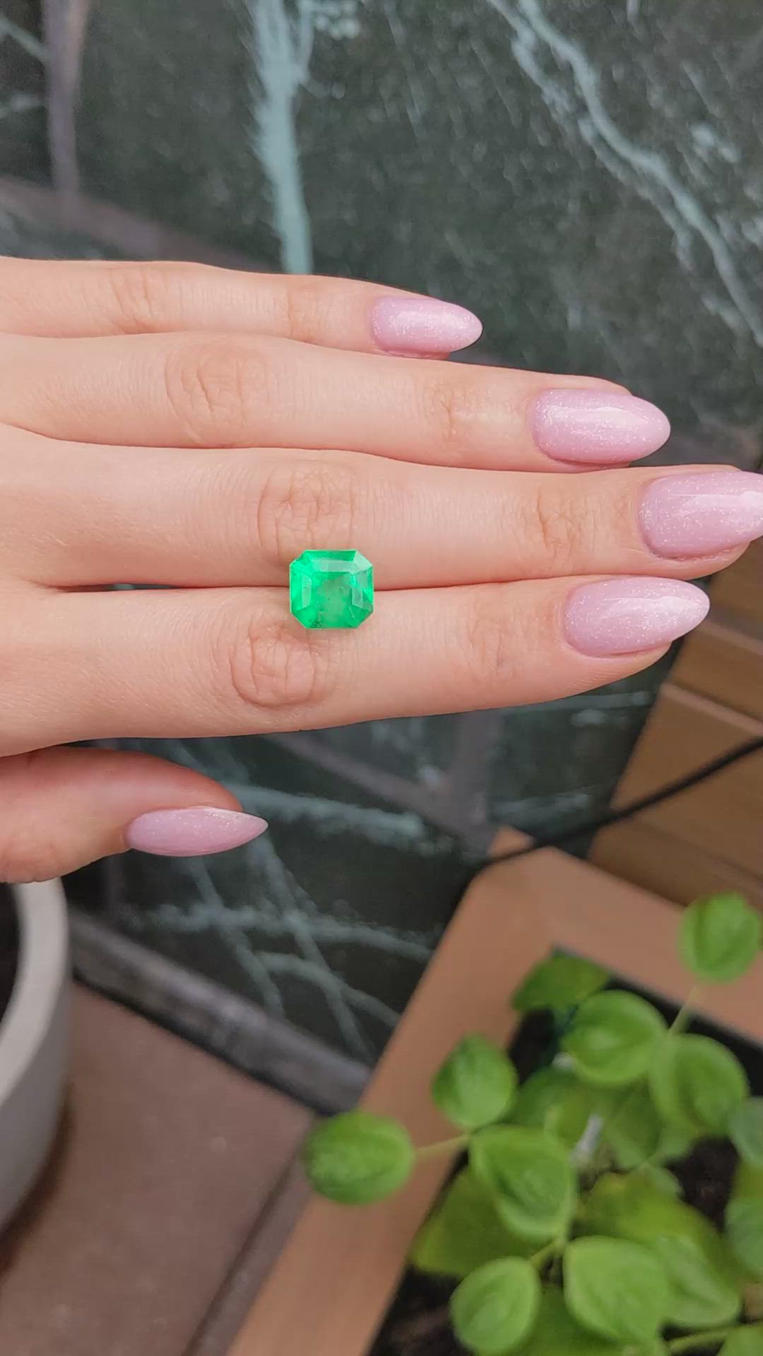 4.80 Ct. Emerald from Colombia Size Video