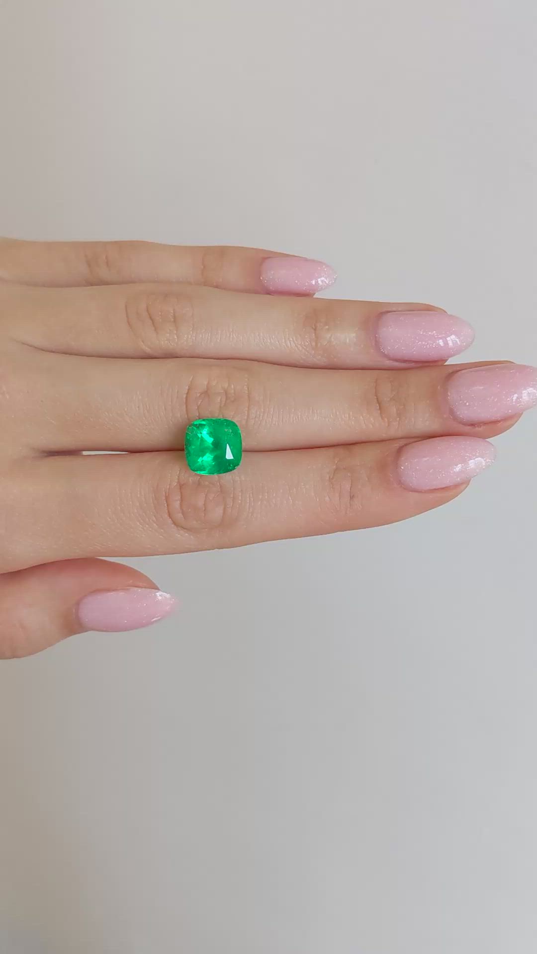 4.85 Ct. Emerald from Colombia Size Video