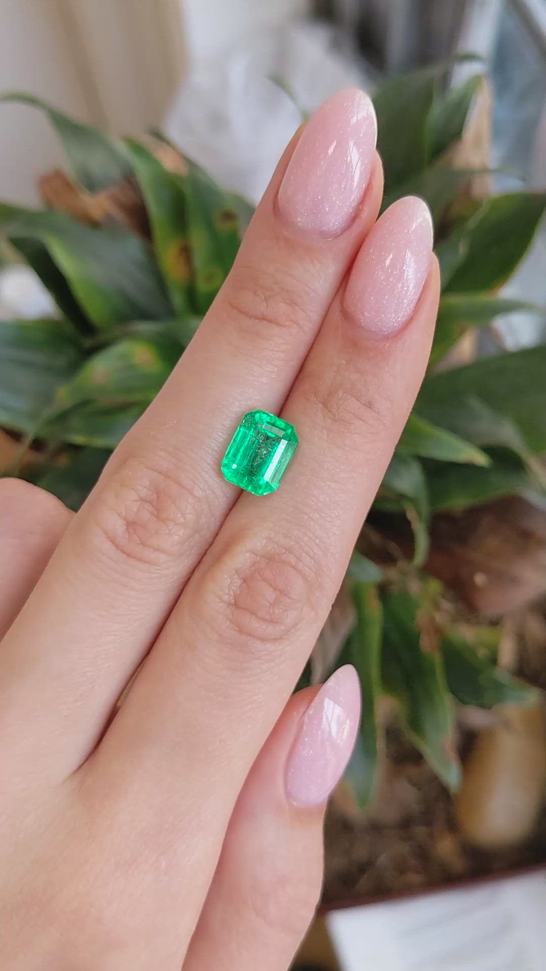 3.88 Ct. Emerald from Colombia Size Video