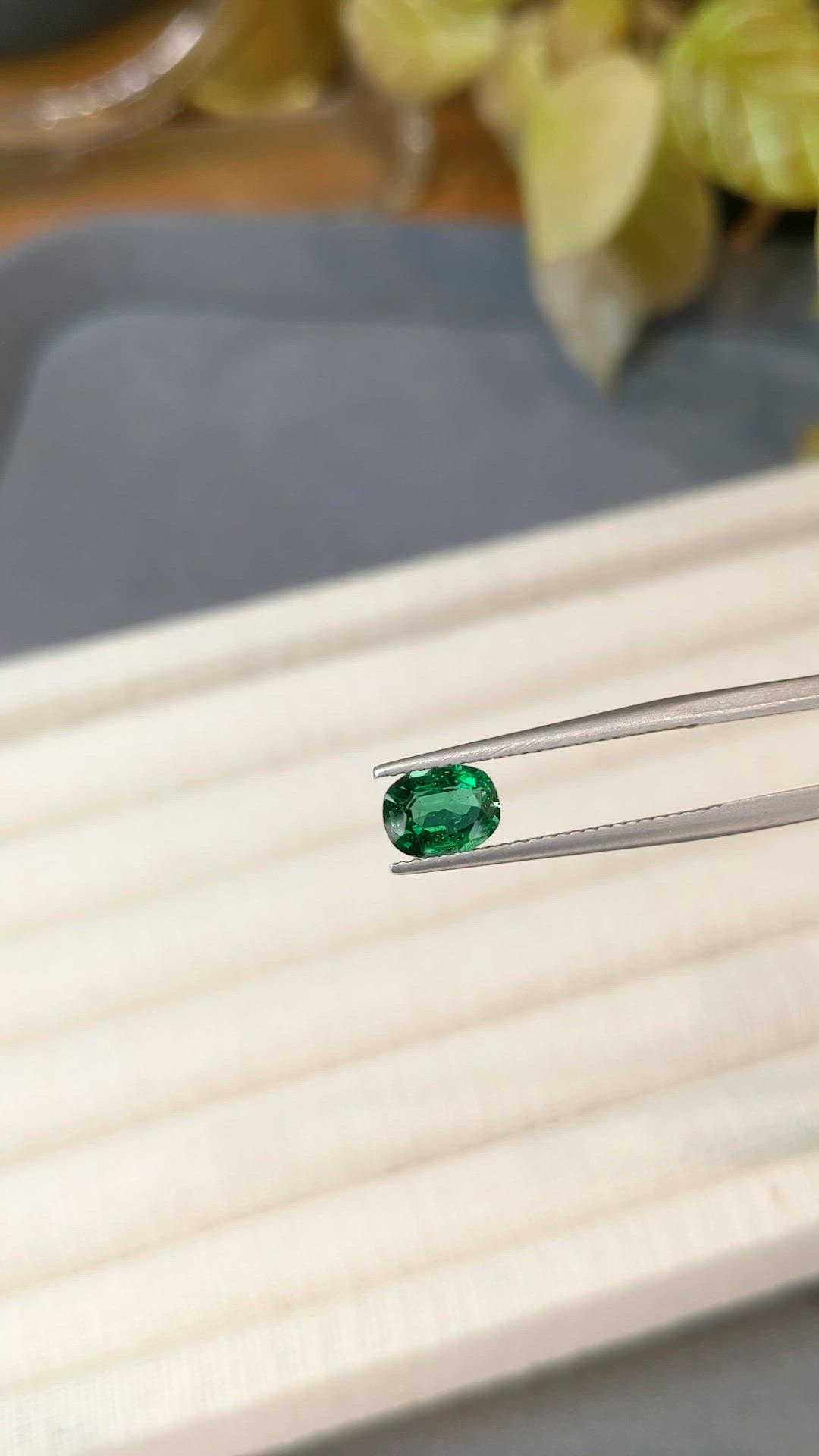 0.90 Ct. Emerald from Zambia Size Video