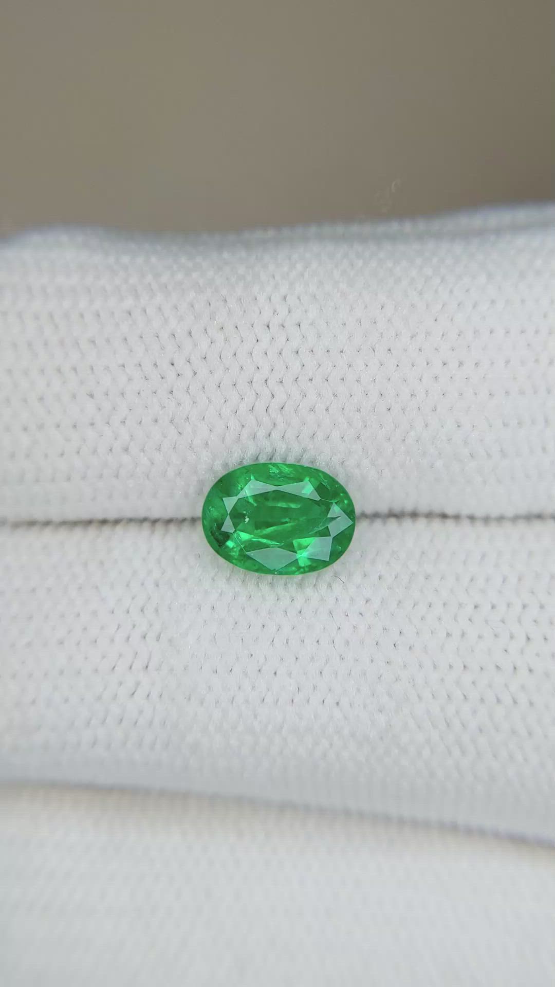 1.18 Ct. Emerald from Zambia Size Video