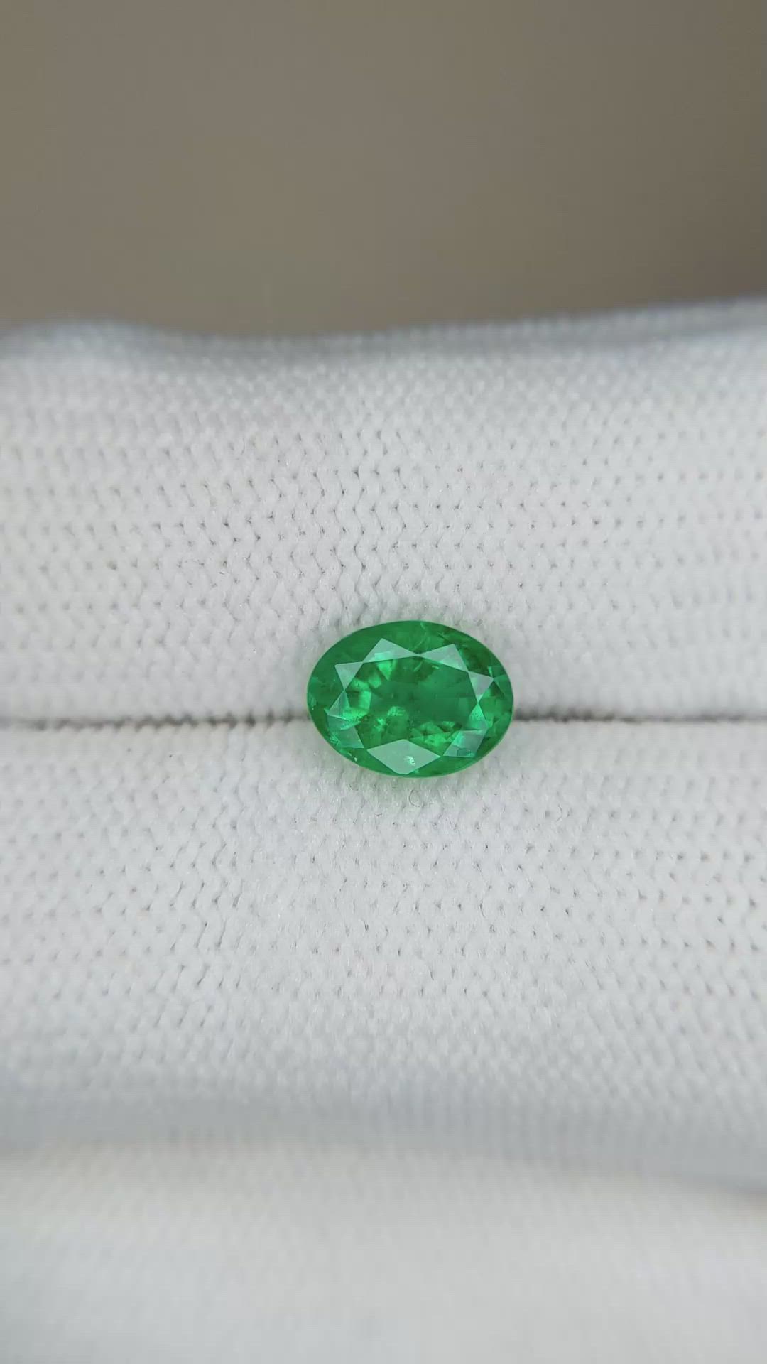 1.10 Ct. Emerald from Zambia Size Video