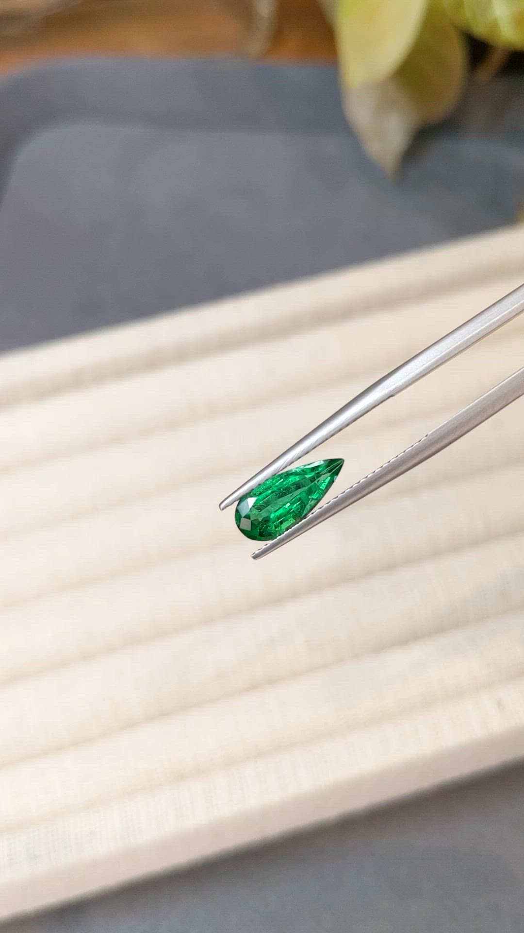 1.33 Ct. Emerald from Zambia Size Video