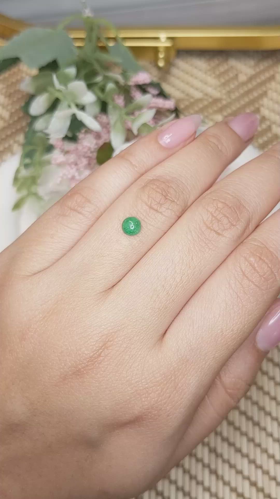 0.46 Ct. Cabochon Emerald from Colombia - Muzo Size Video