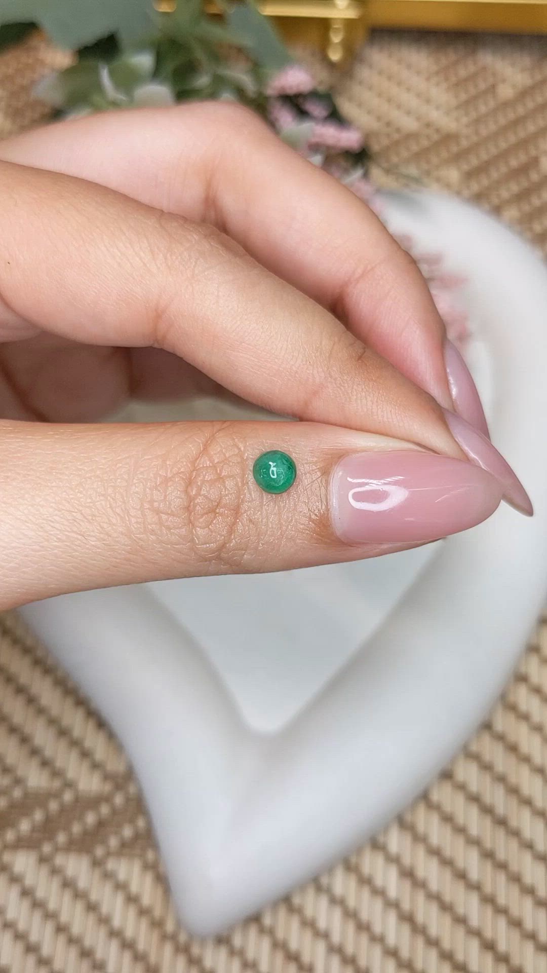 0.52 Ct. Cabochon Emerald from Colombia - Muzo Size Video