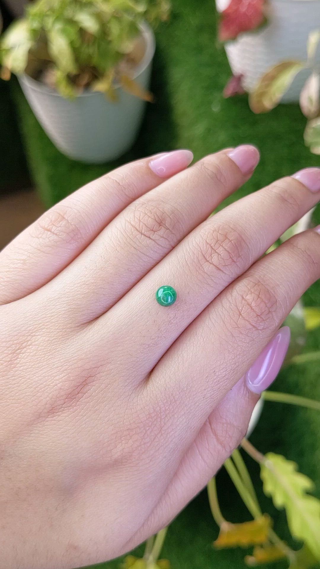 0.53 Ct. Cabochon Emerald from Colombia - Muzo Size Video