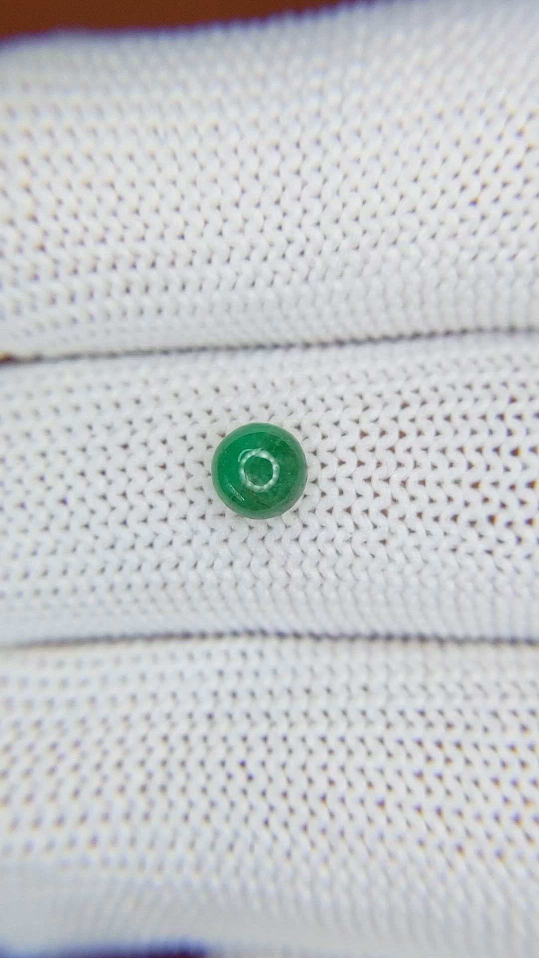 0.53 Ct. Cabochon Emerald from Colombia - Muzo Size Video