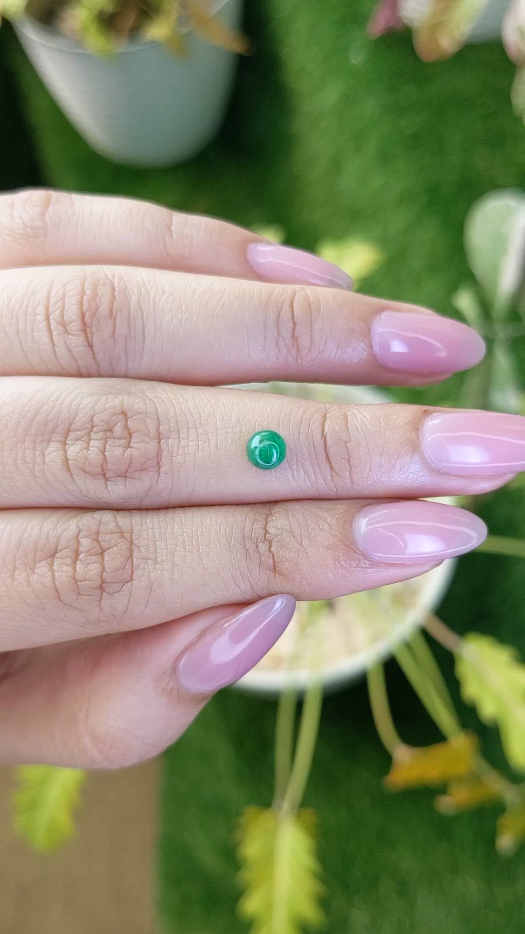 0.53 Ct. Cabochon Emerald from Colombia - Muzo Size Video