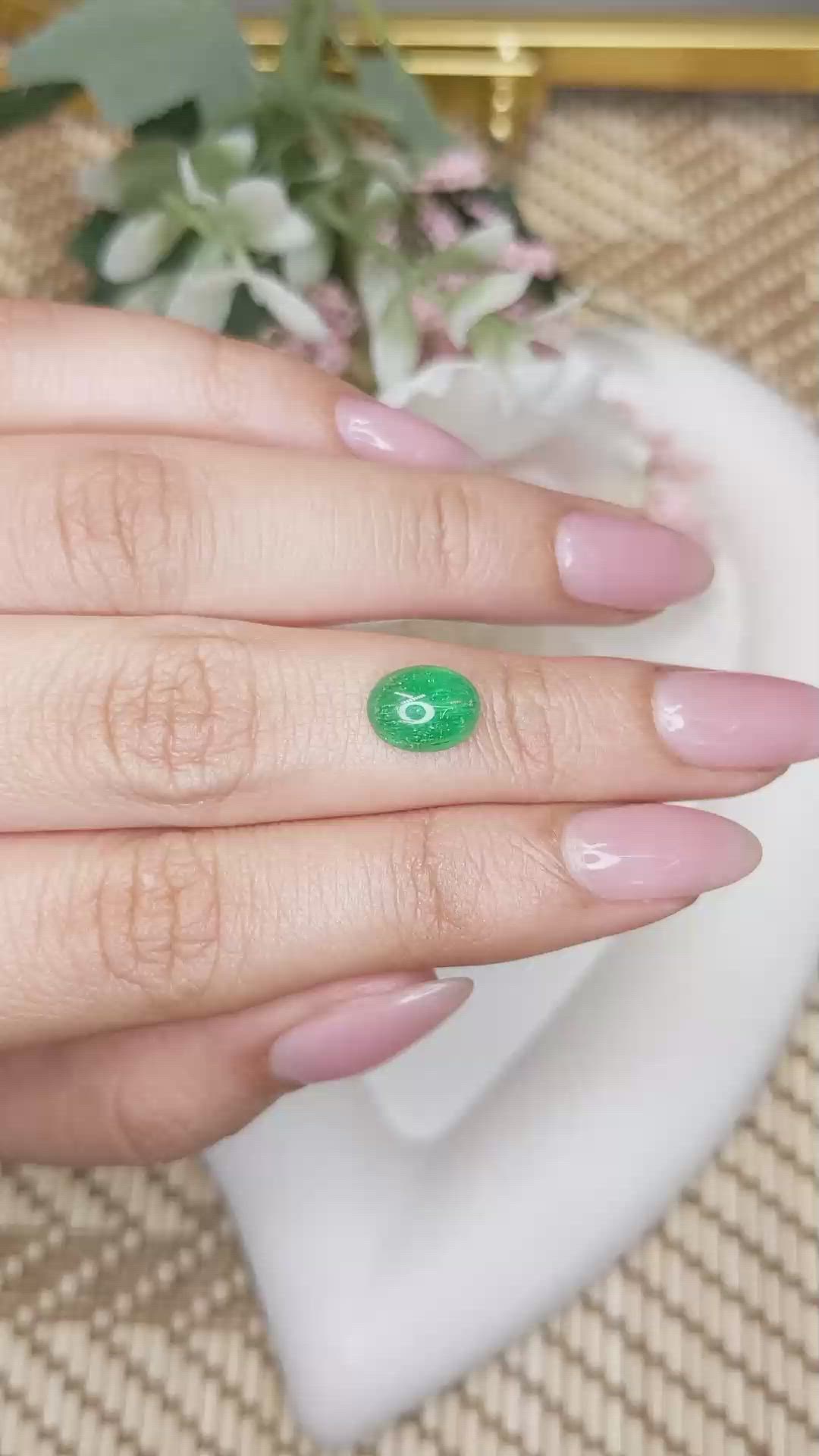 1.83 Ct. Cabochon Emerald from Colombia - Muzo Size Video