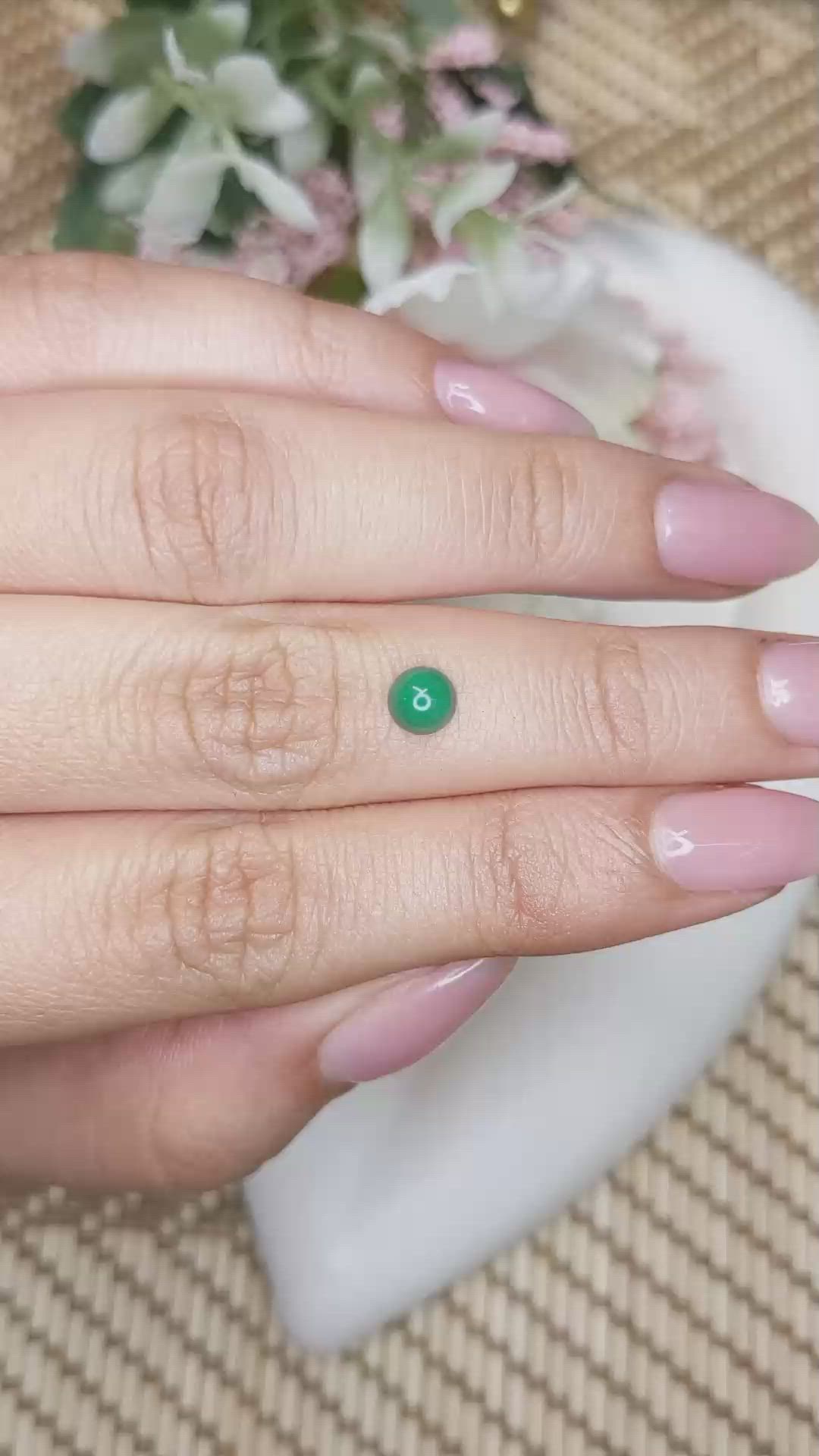 0.40 Ct. Cabochon Emerald from Colombia - Muzo Size Video