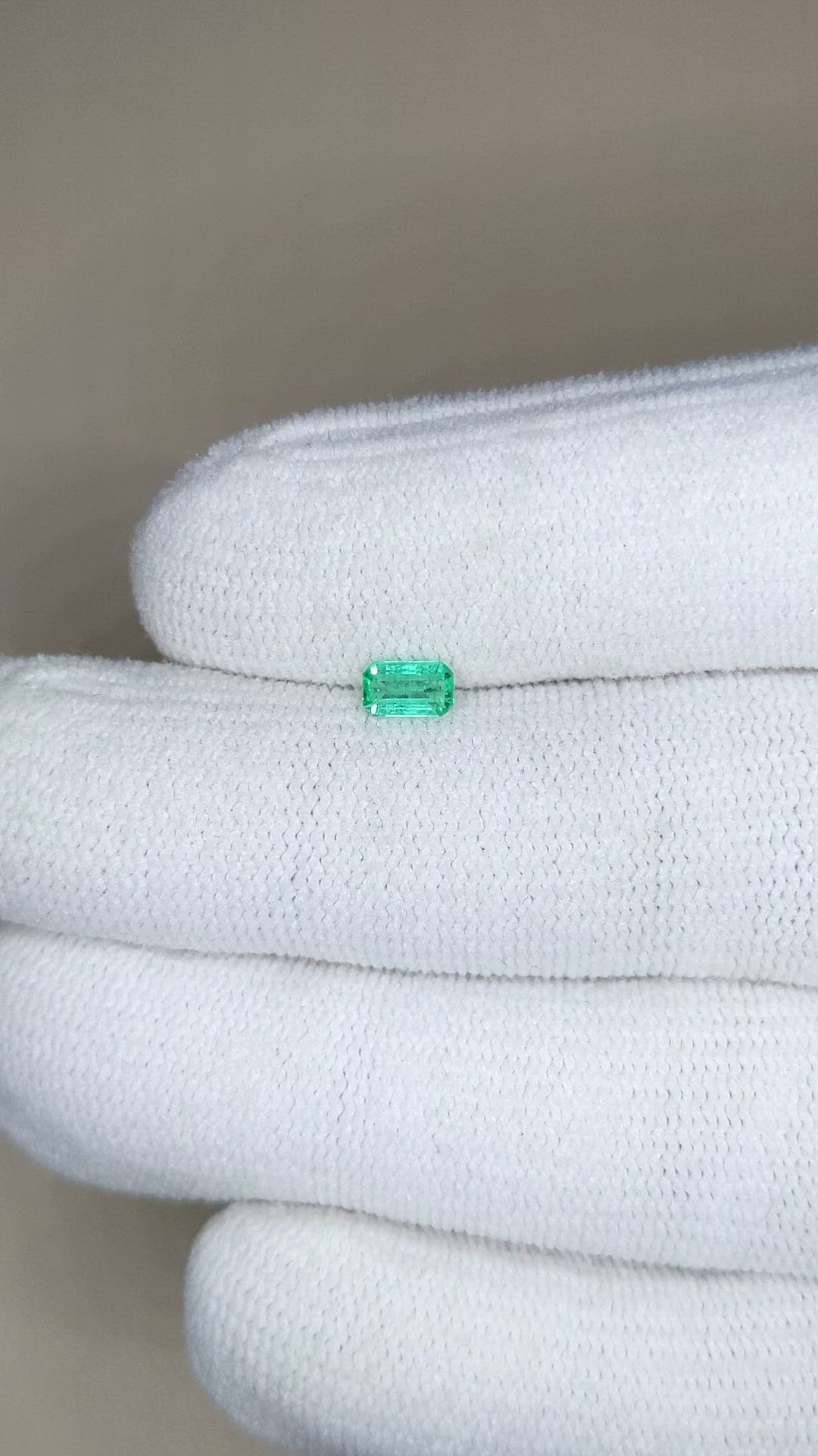 0.29 Ct. Emerald from Afghanistan Size Video