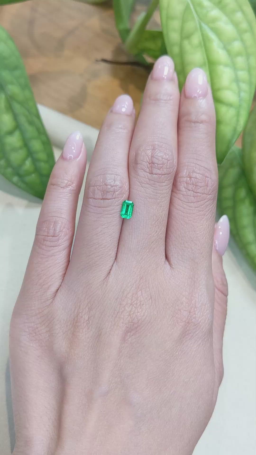 0.46 Ct. Emerald from Afghanistan Size Video