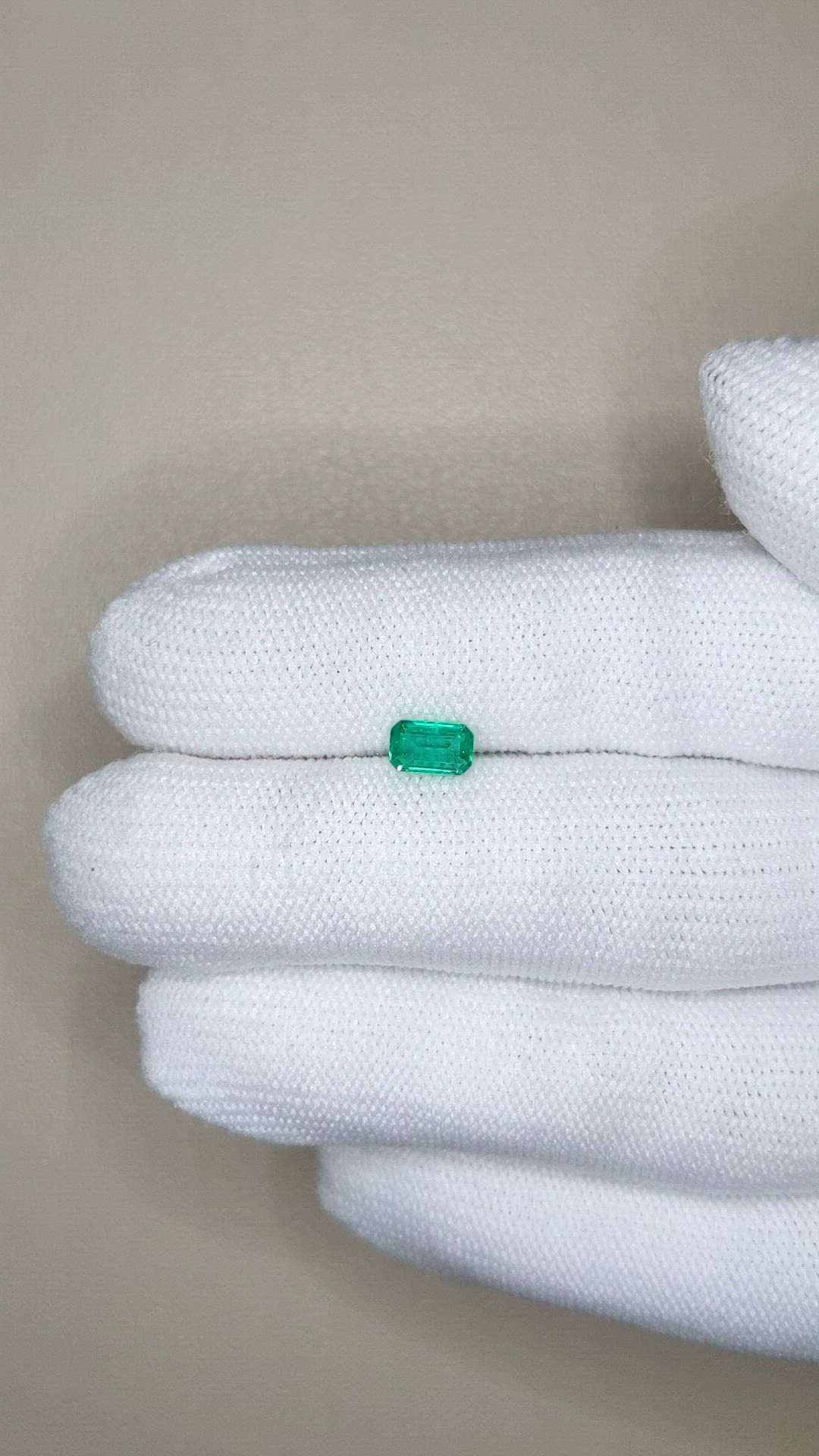 0.44 Ct. Emerald from Afghanistan Size Video