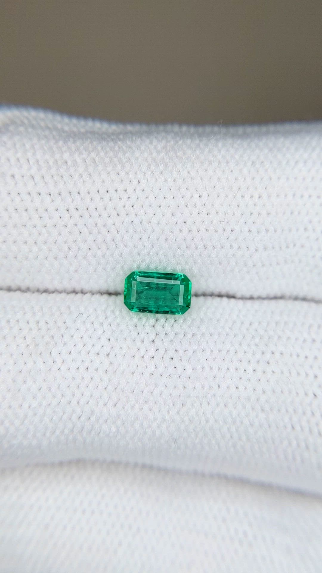 0.44 Ct. Emerald from Afghanistan Size Video