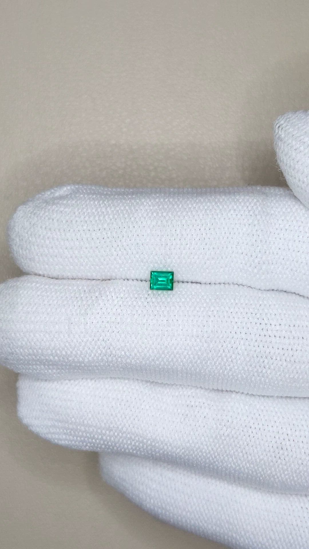 0.17 Ct. Emerald from Afghanistan Size Video
