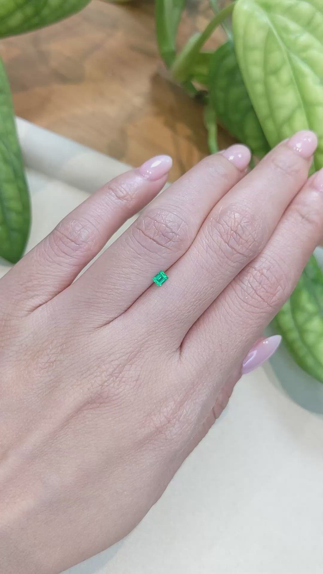 0.13 Ct. Emerald from Afghanistan Size Video