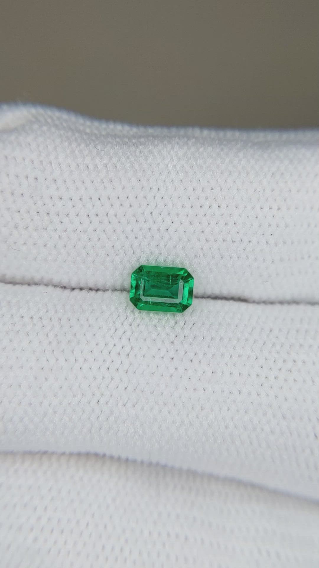 0.46 Ct. Emerald from Afghanistan Size Video