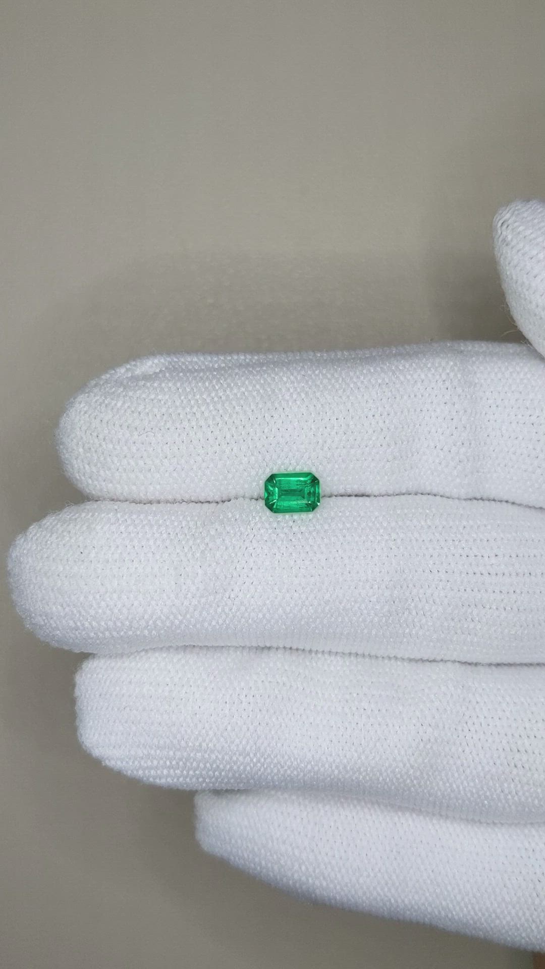 0.46 Ct. Emerald from Afghanistan Size Video