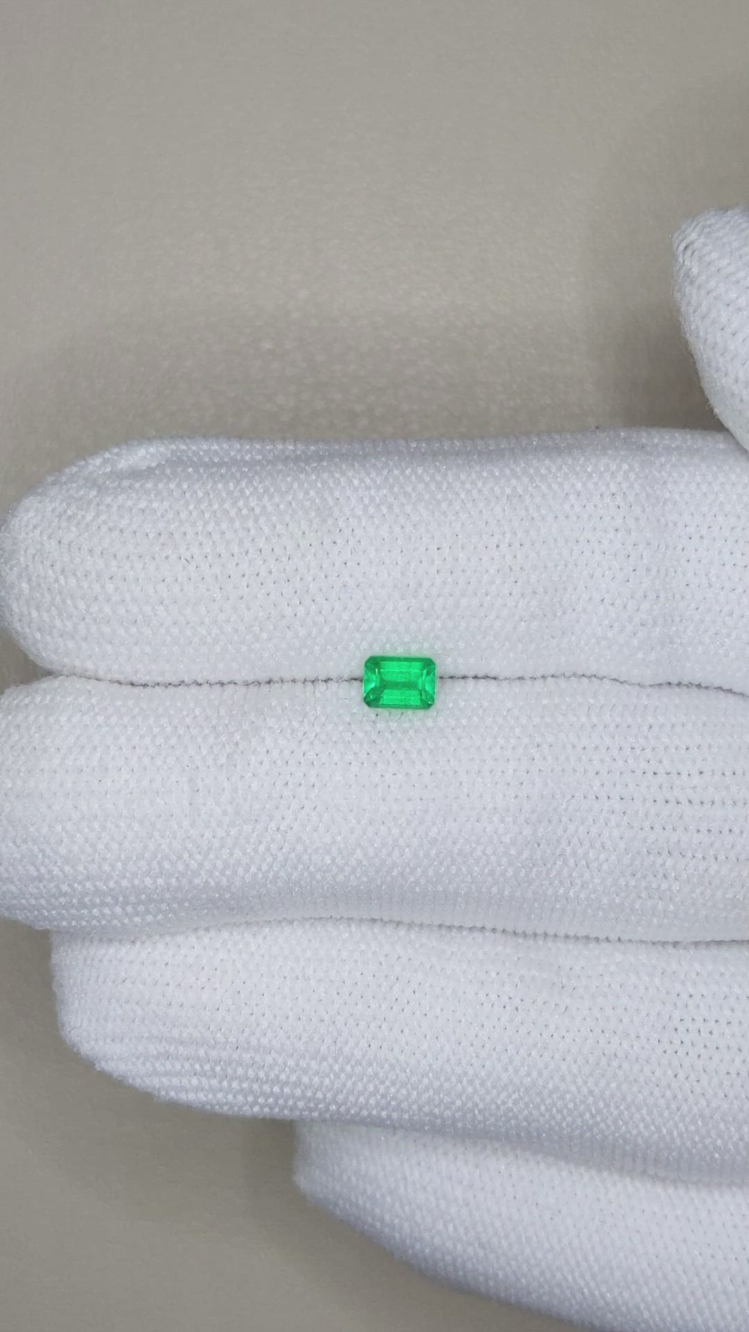 0.28 Ct. Emerald from Afghanistan Size Video