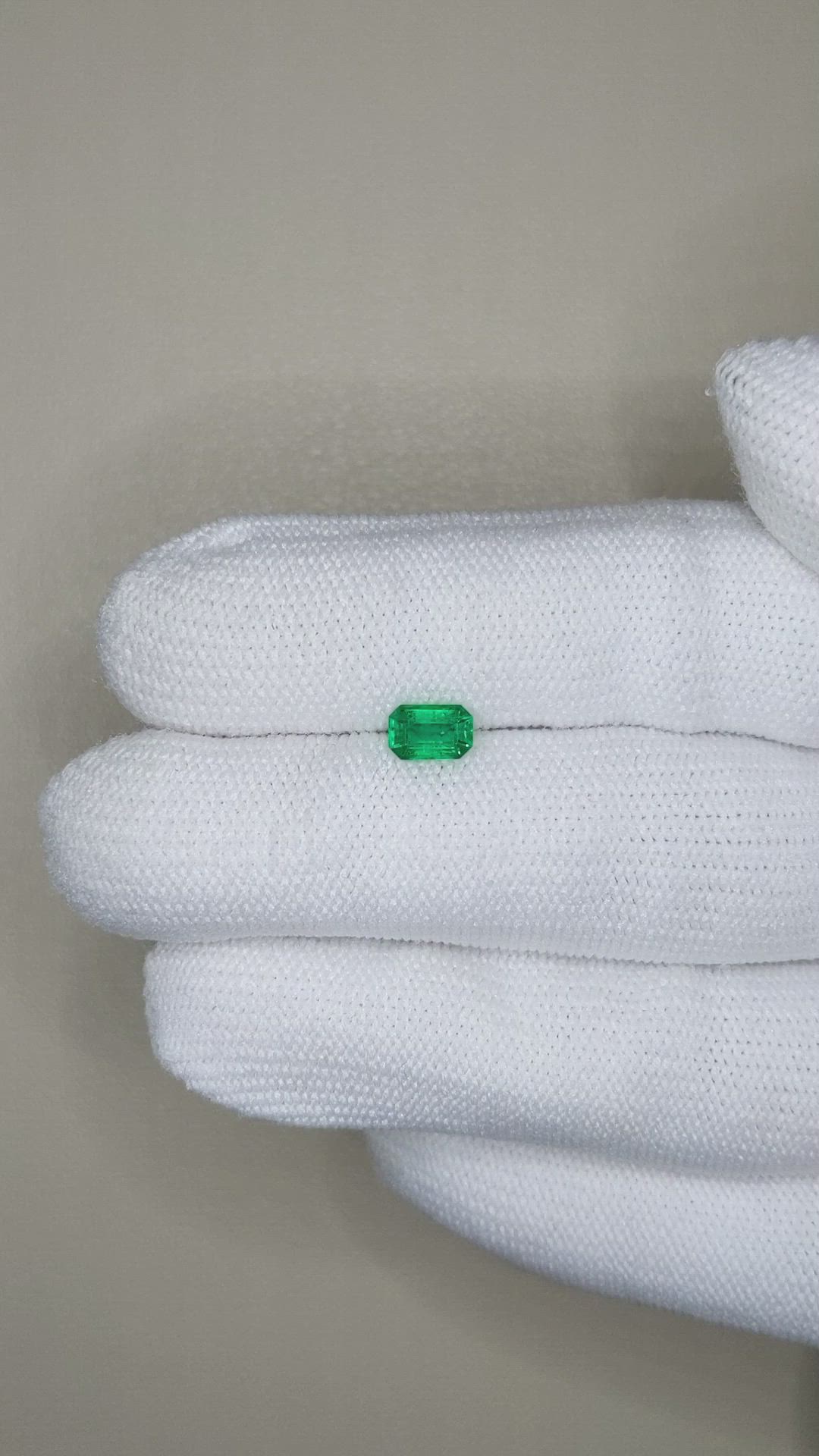 0.46 Ct. Emerald from Afghanistan Size Video