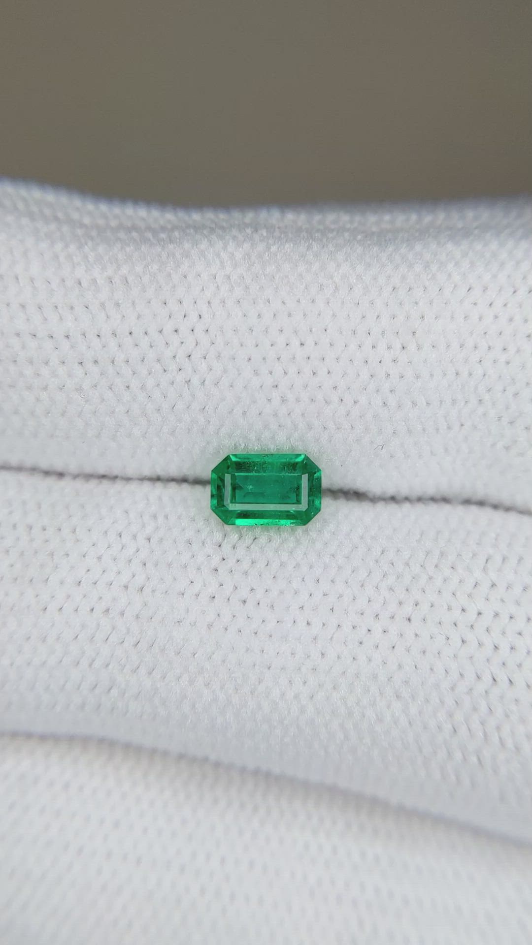 0.46 Ct. Emerald from Afghanistan Size Video