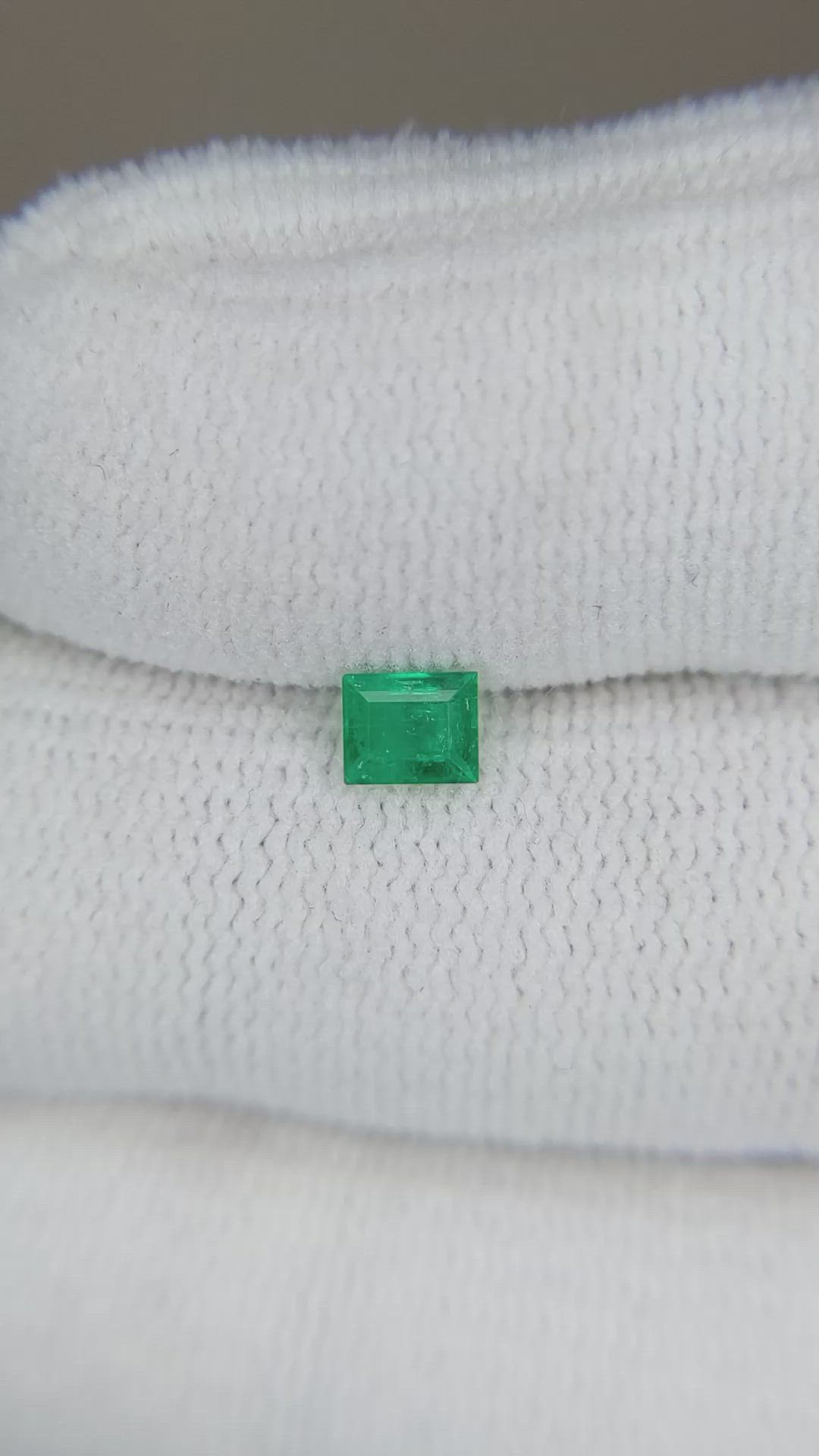 0.26 Ct. Emerald from Afghanistan Size Video