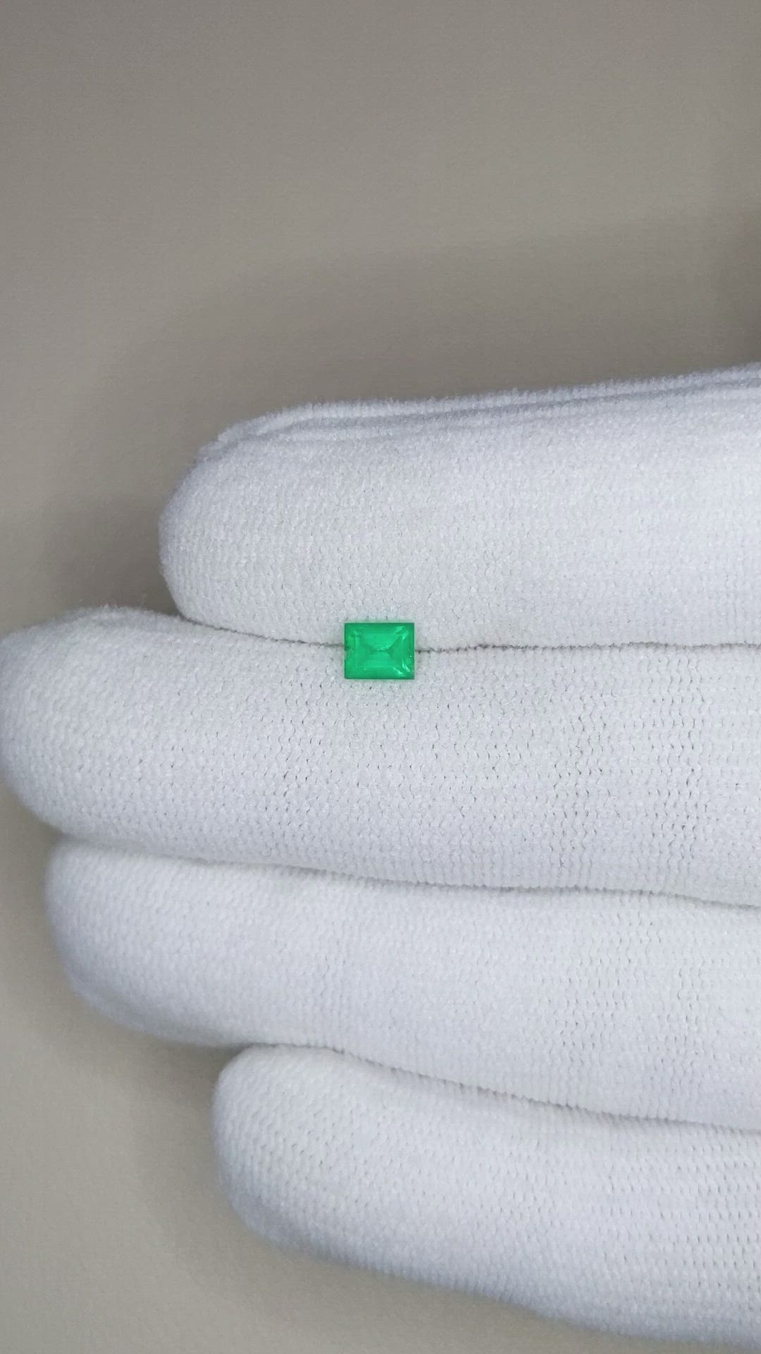 0.39 Ct. Emerald from Afghanistan Size Video