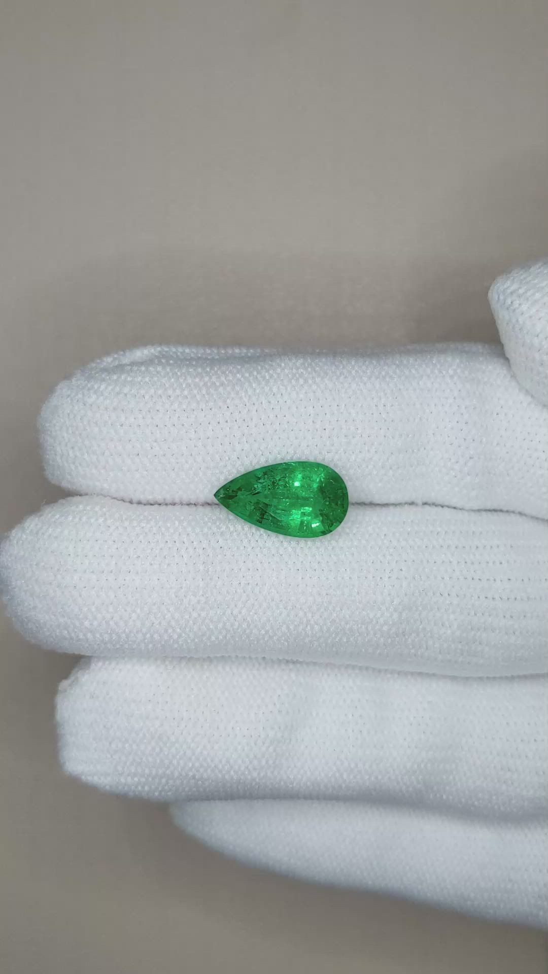 2.54 Ct. Emerald from Zambia Size Video