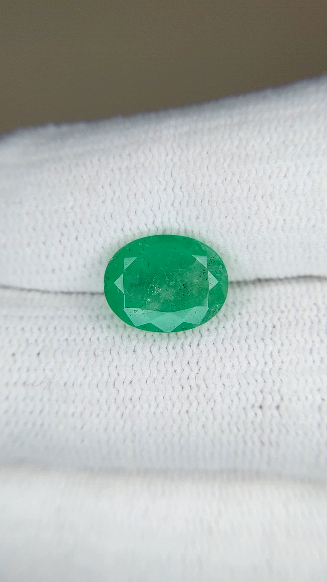 3.25 Ct. Emerald from Zambia Size Video