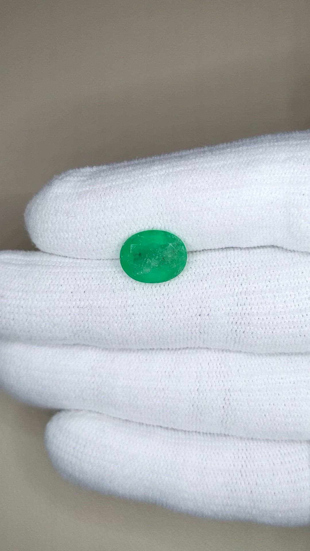 3.25 Ct. Emerald from Zambia Size Video