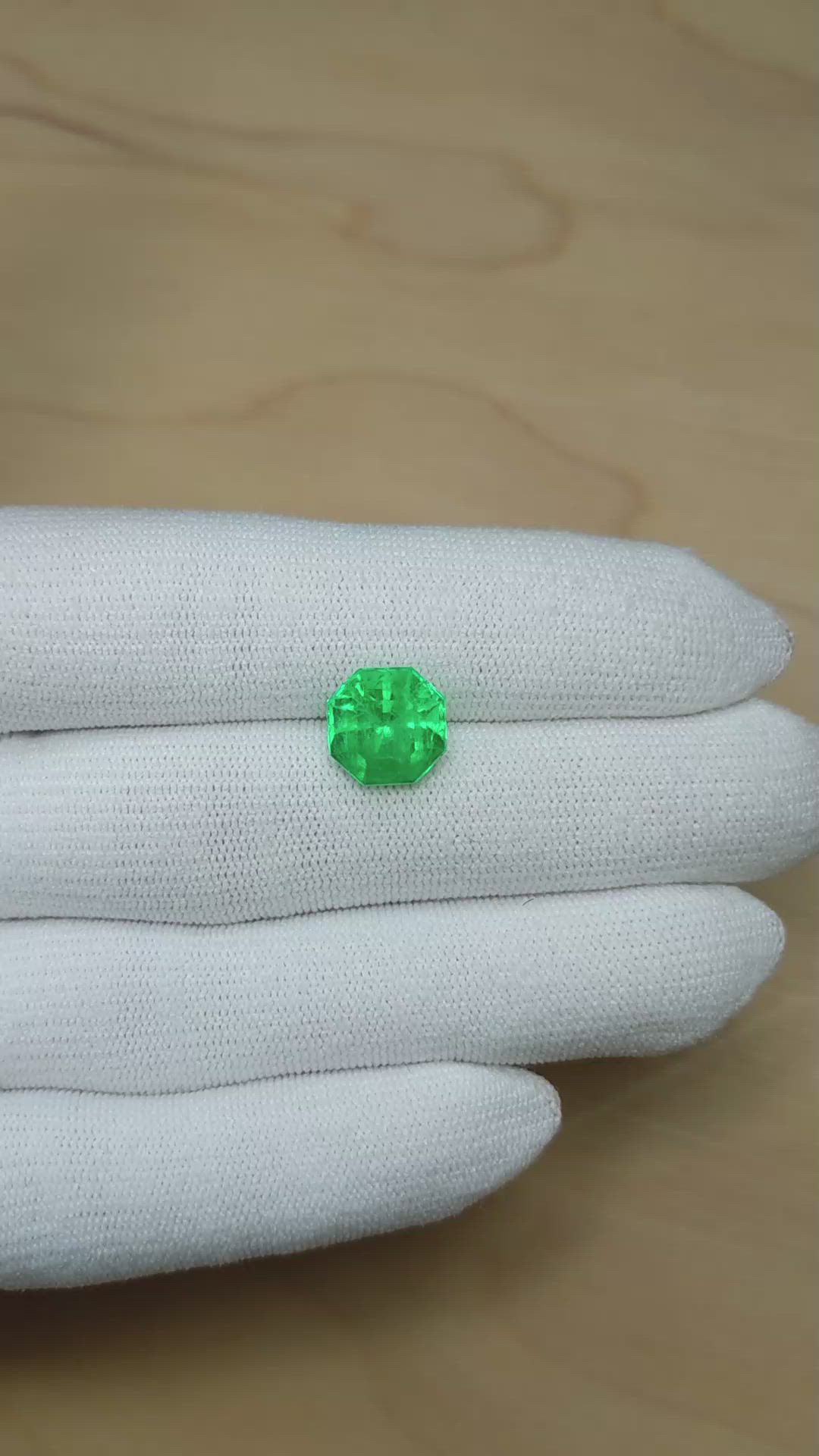 4.90 Ct. Emerald from Colombia Size Video