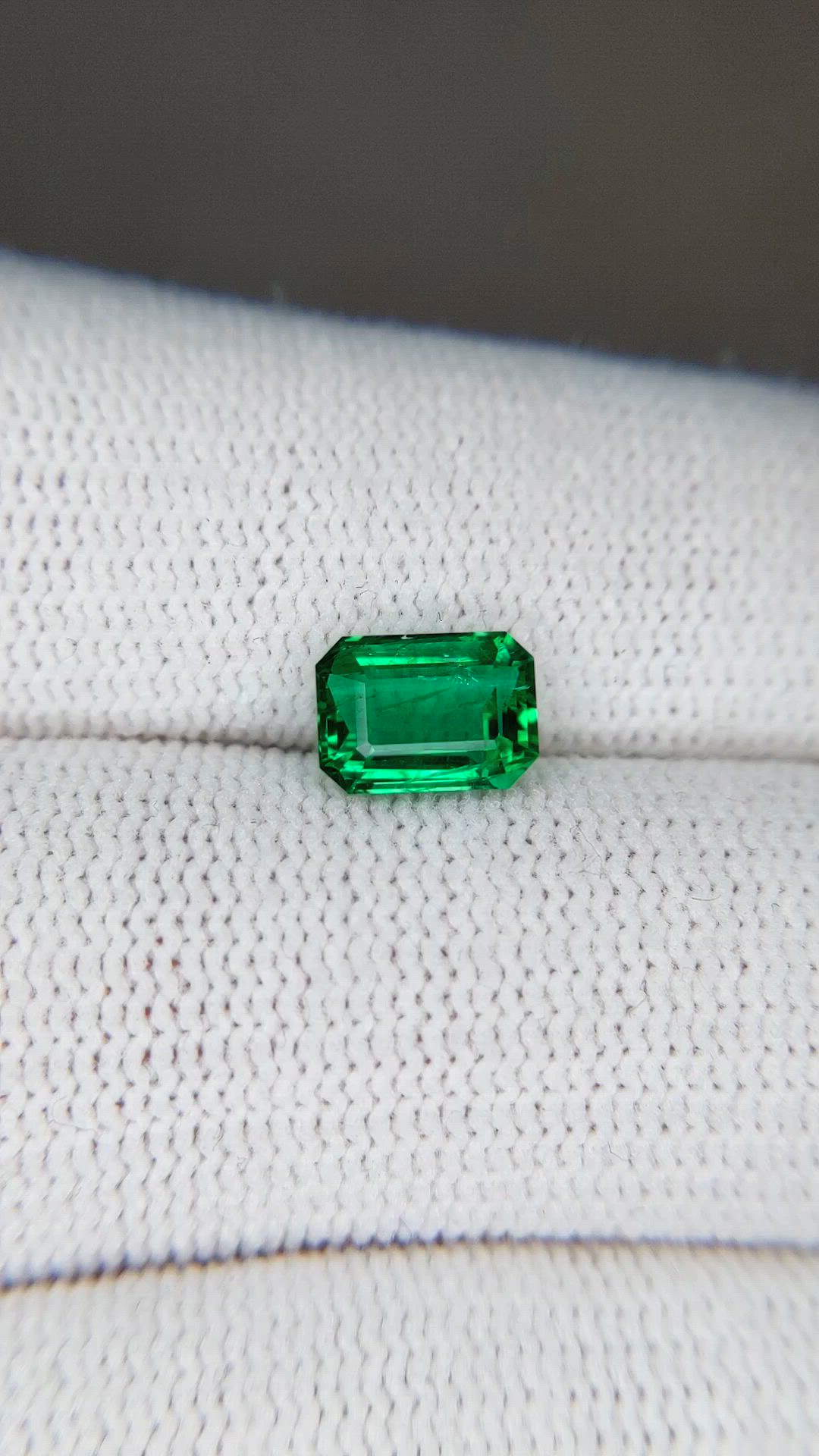 1.50 Ct. Emerald from Zambia Size Video