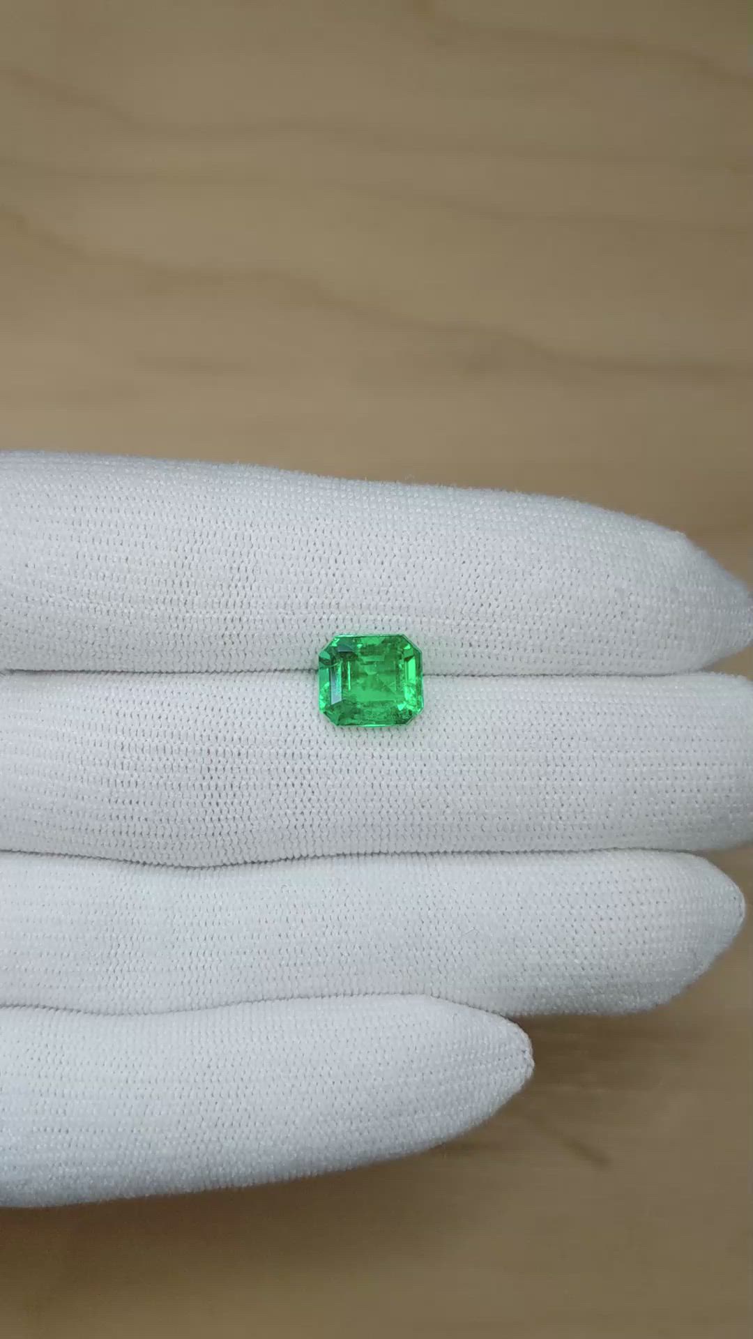 3.25 Ct. Emerald from Colombia Size Video