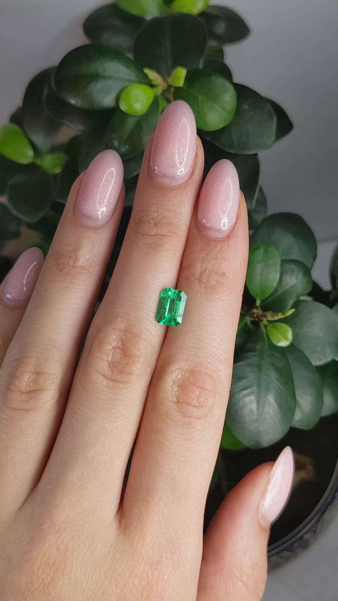 1.57 Ct. Emerald from Colombia Size Video