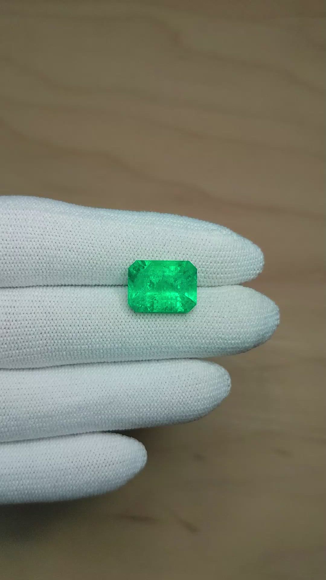 6.09 Ct. Emerald from Colombia Size Video
