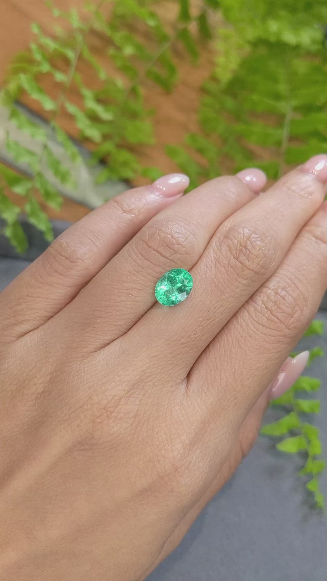 1.89 Ct. Emerald from Colombia Size Video