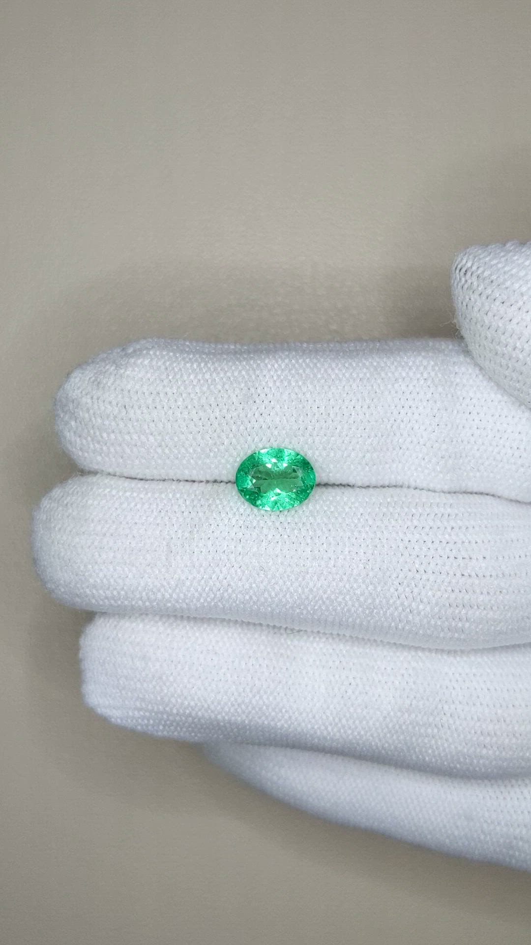 1.17 Ct. Emerald from Colombia Size Video
