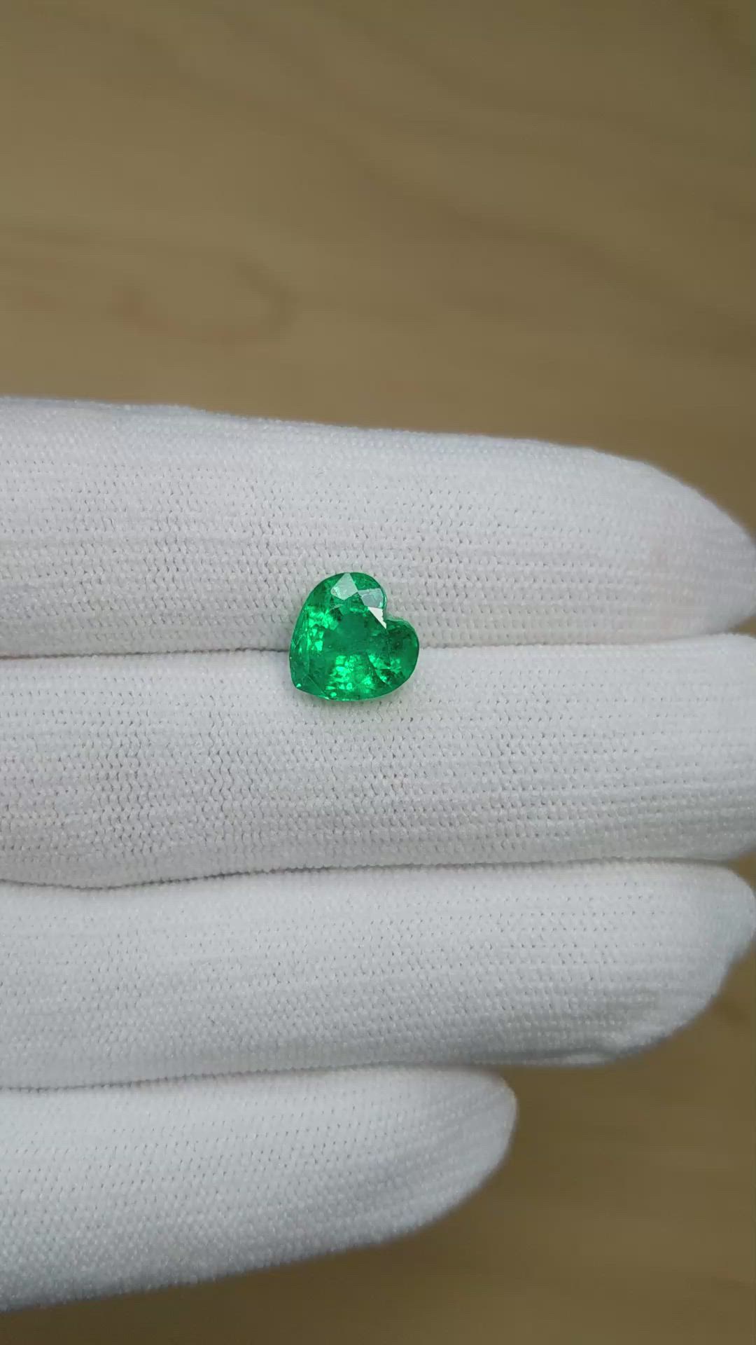 3.20 Ct. Emerald from Zambia Size Video
