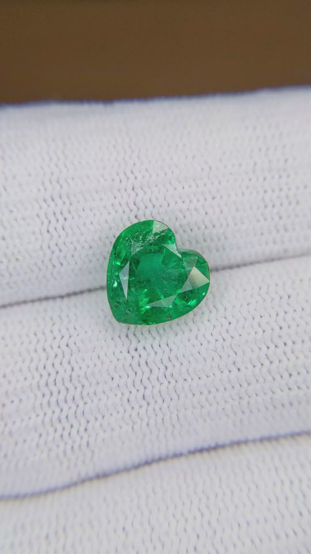 3.20 Ct. Emerald from Zambia Size Video