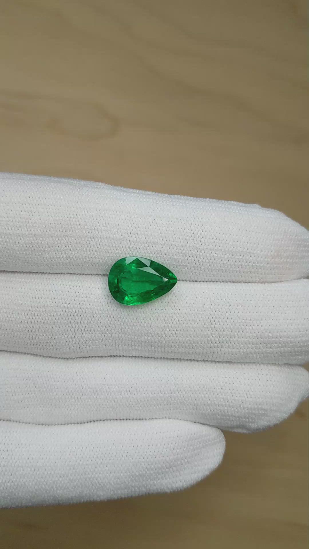 5.23 Ct. Emerald from Zambia Size Video