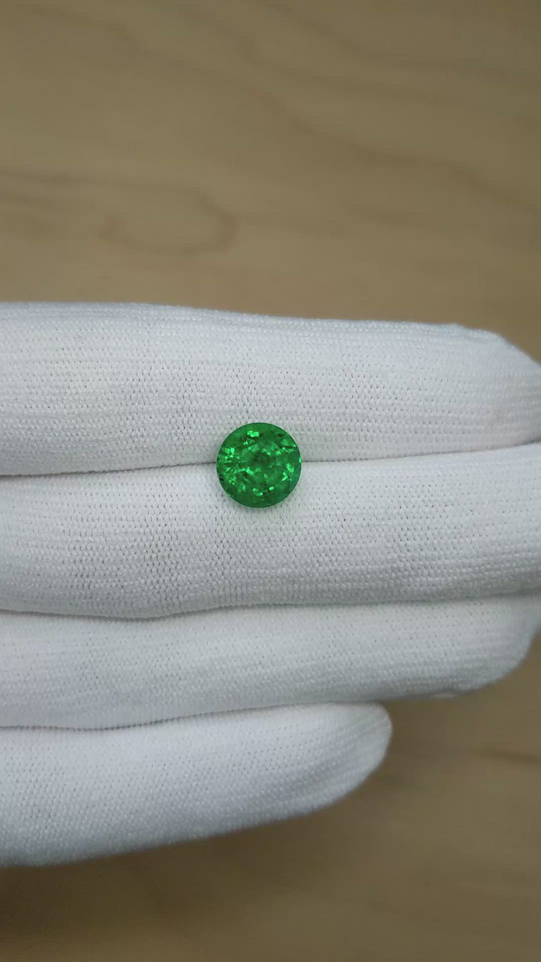 4.43 Ct. Emerald from Zambia Size Video