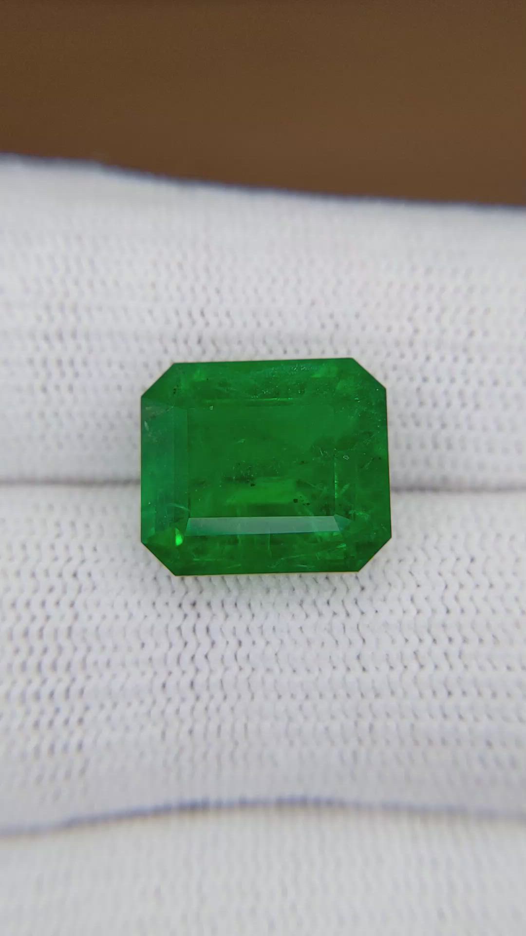 8.05 Ct. Emerald from Ethiopia Size Video