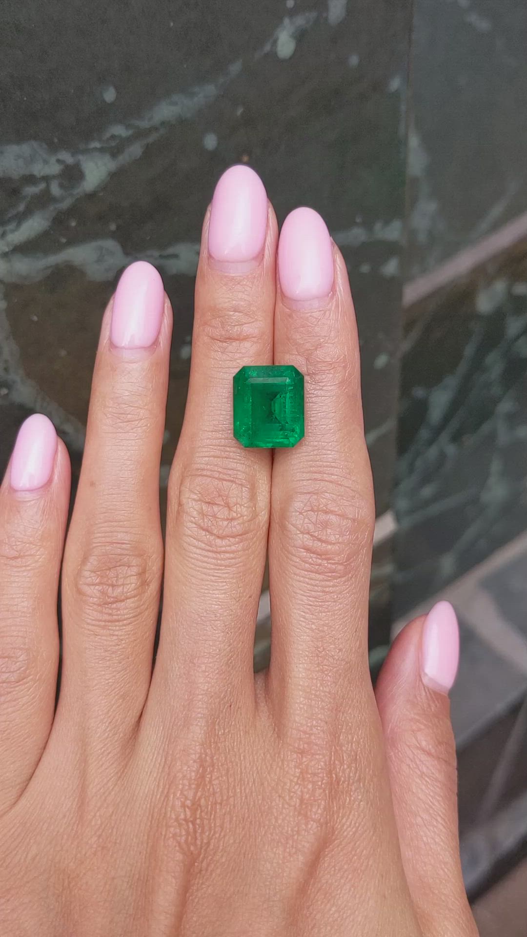 8.05 Ct. Emerald from Ethiopia Size Video