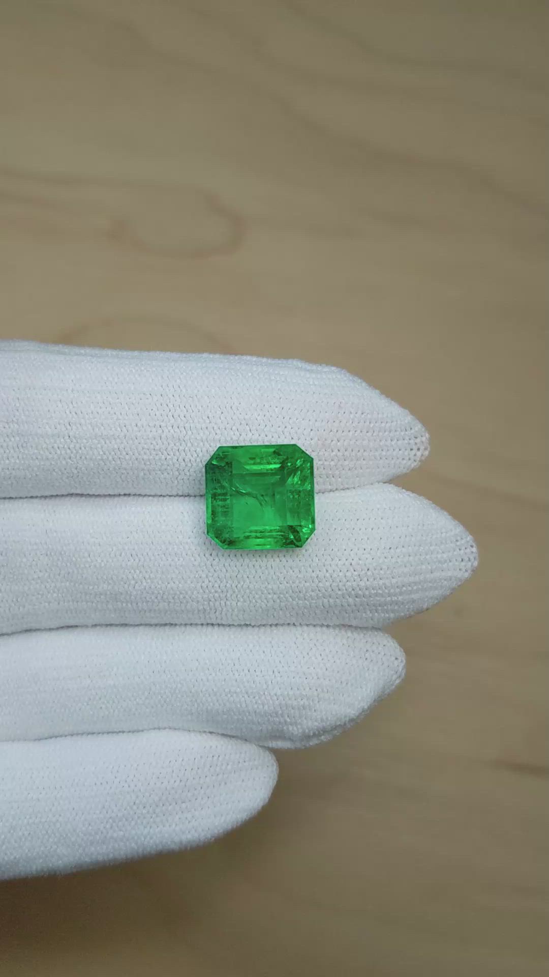8.74 Ct. Emerald from Zambia Size Video